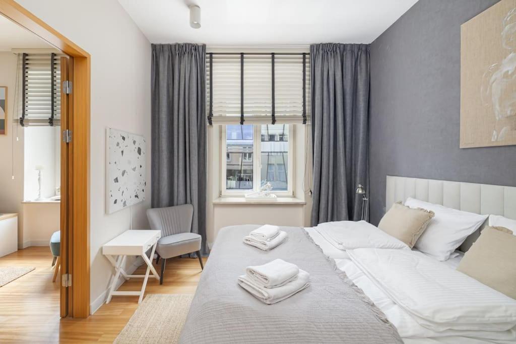 Appartement Chmielna Center With Bath